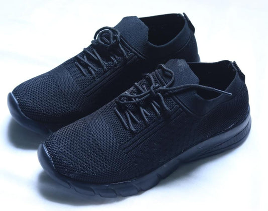 Vomax Black Sports Shoe